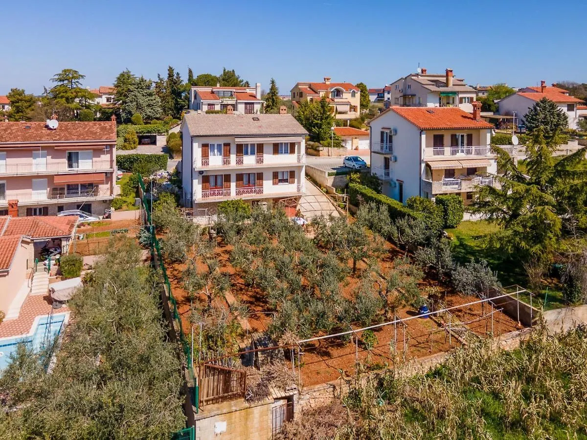 Apartment Maris-2 By Interhome Pula